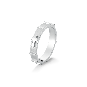 Anel em Ouro Branco 18K 