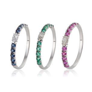 Anel em Ouro Branco 18K com Esmeralda E Diamante 