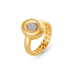 Anel Oval com Brilhantes em Ouro Amarelo 18K