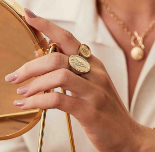 Anel São Bento em Ouro Amarelo 18k