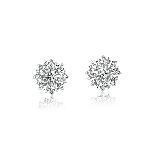 Brinco em Ouro Branco 18K com Diamantes   