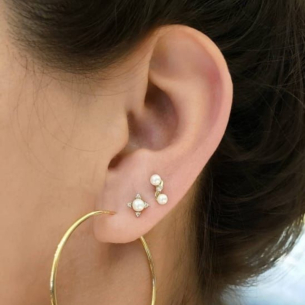 Brinco em Ouro Amaralo com Diamantes e Pérolas 