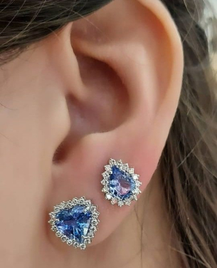 Brinco em Ouro Branco 18K com Diamantes e Tanzanita 