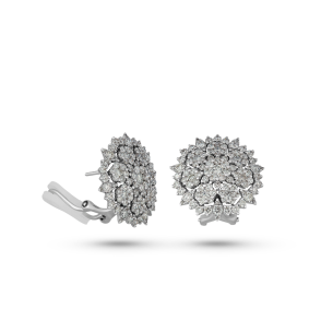 Brinco em Ouro Branco 18k com Diamantes