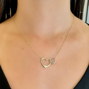 Gargantilha em Ouro Amarelo 18K corações entrelaçados diamantes
