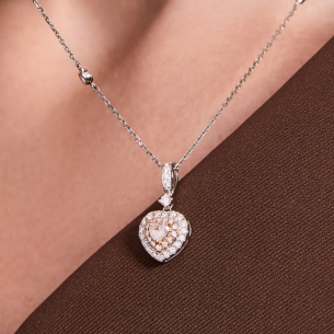 Gargantilha Coração em Ouro Branco 18k com Diamantes Fancy Pink