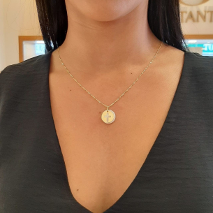 Pingente Ouro Amarelo 18K madre pérola cruz
